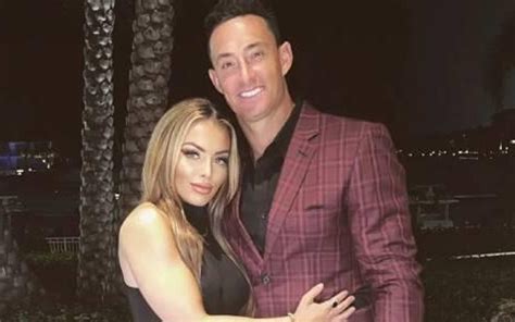 WWE Releases Mandy Rose Over Video With Fiance Tino。